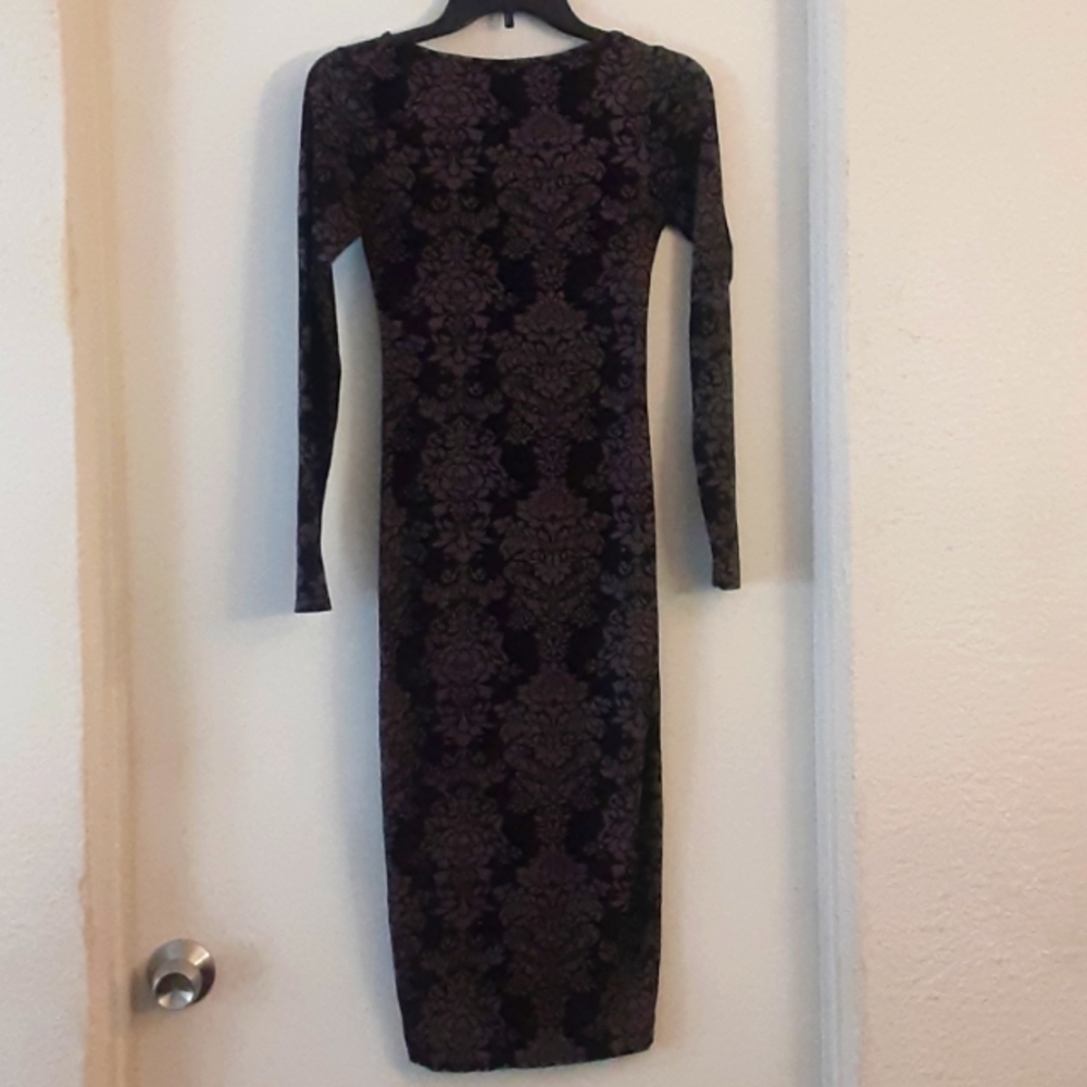 Fiona Printed Midi Black dress(4)
